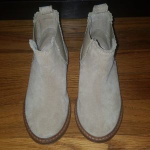 Real Suede Booties Nude, Toddler size 8